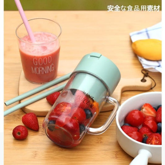 Mug Shaped Portable Blender With Straw – Large Capacity, Easy to Clean, and Travel-Ready