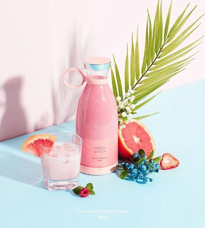 Mini Portable Blender Rechargeable – 420ml ( Random Color )